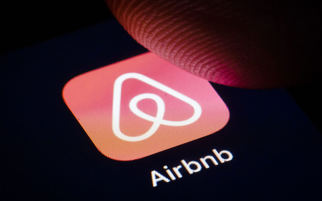 5 Common Scams Threatening Airbnb Users